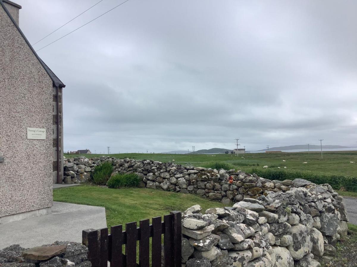 Sineag'S Cottage Pollachara Exterior foto